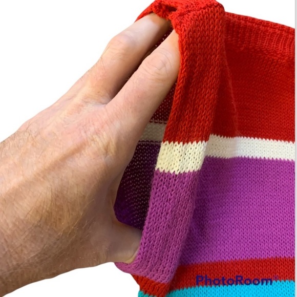 Vintage 80s Striped Sleeveless Knit Sweater by GOTHAM. Size Large - Picture 4 of 15